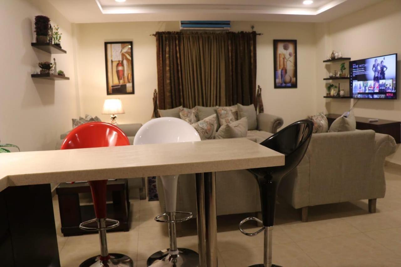 Elegant & Charming One Bed Apartment In Bahria Town Rawalpindi Exterior foto